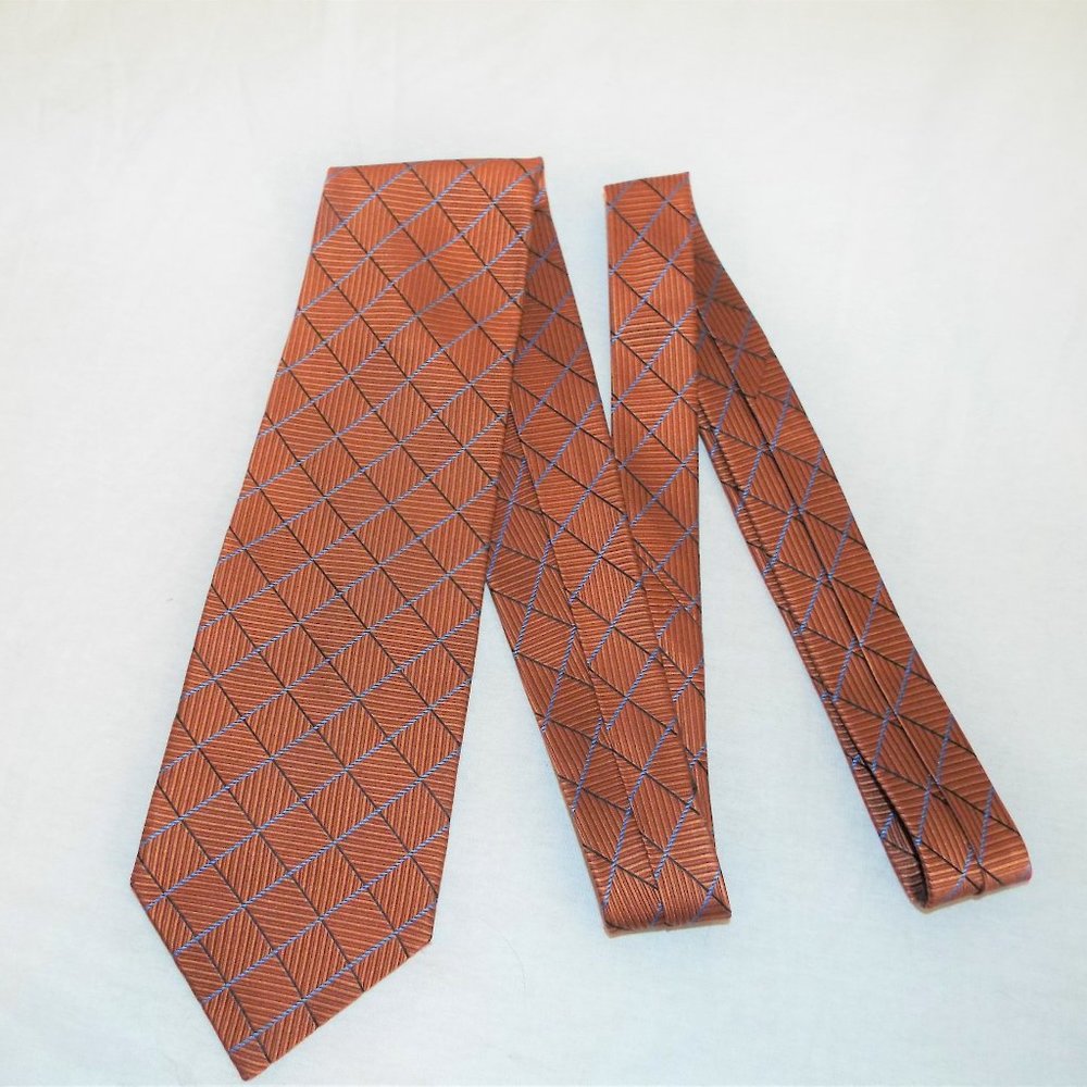 JoS A Bank Pure Silk Bronze Geometric Tie with Blue Lines